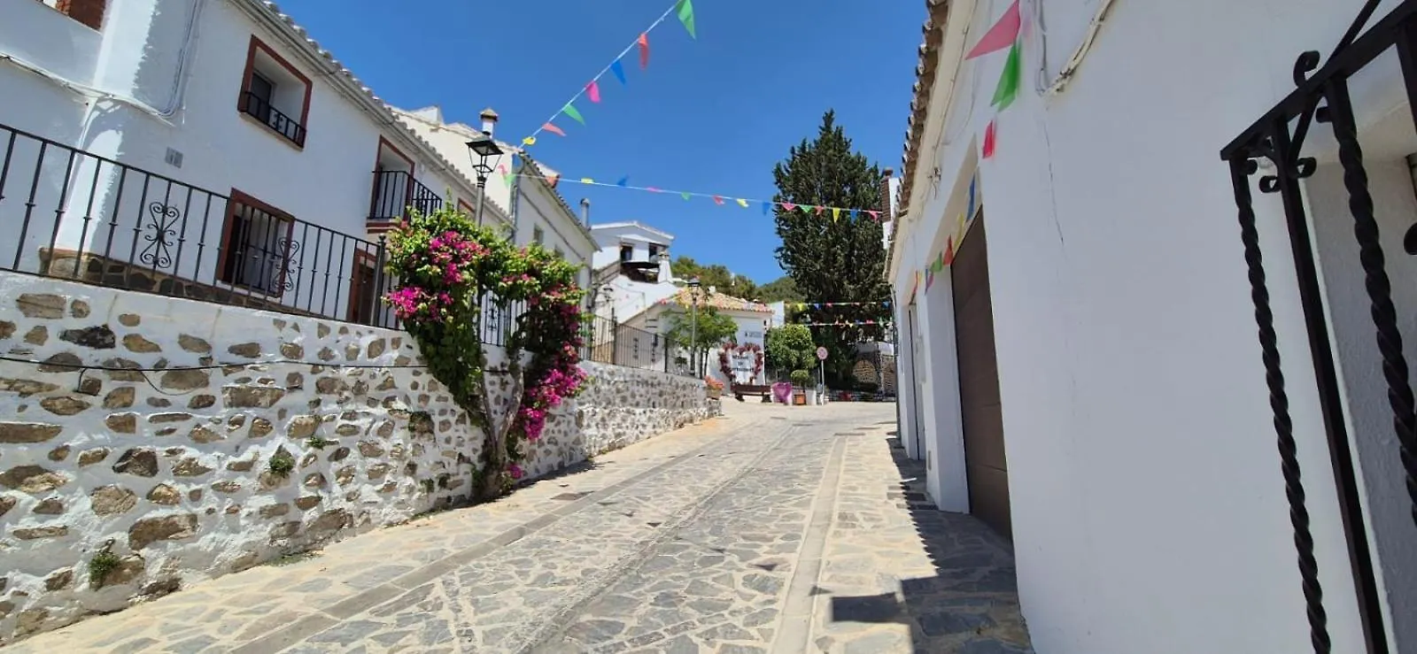 Preciosa Casa De Pueblo Entre Ronda Y Setenil La Posada De Catalina Montecorto Spain